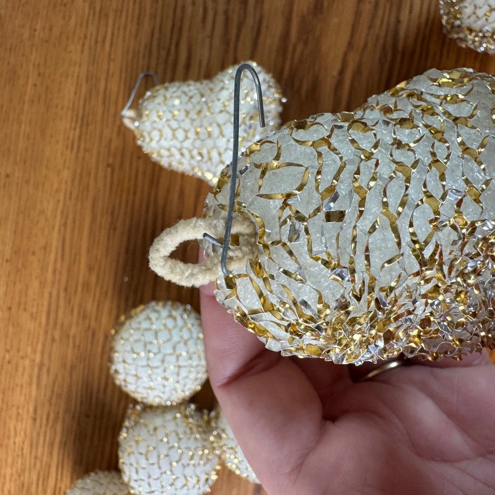 Set of 10 Vintage Glitter Mesh Sphere Bell Ornaments White Gold Christmas Decor‎
